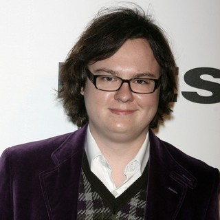 Clark Duke in Dielsels Global Party