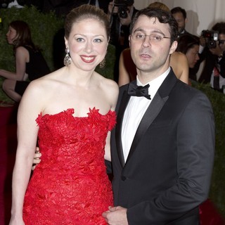 Chelsea Clinton, Marc Mezvinsky in Schiaparelli and Prada Impossible Conversations Costume Institute Gala