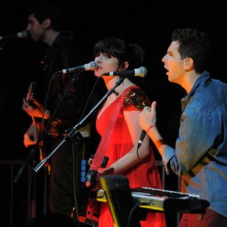 Cobra Starship in The Y100 Jingle Ball 2011