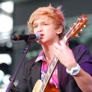 Cody Simpson in B96 Pepsi SummerBash 2011