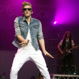 Cody Simpson in Cody Simpson Performing on The First Day of His Paradise Tour