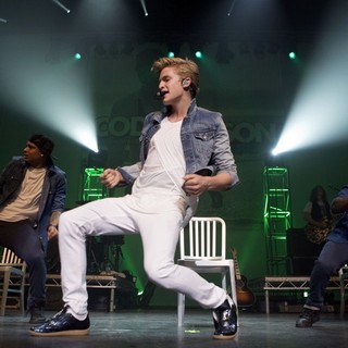 Cody Simpson in Cody Simpson Performing on The First Day of His Paradise Tour