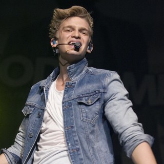 Cody Simpson in Cody Simpson Performing on The First Day of His Paradise Tour