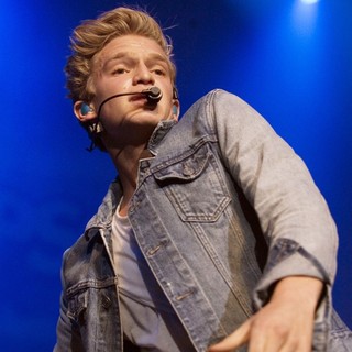 Cody Simpson in Cody Simpson Performing on The First Day of His Paradise Tour