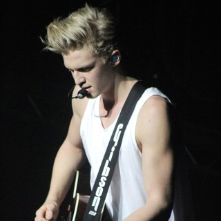 Cody Simpson in Cody Simpson Performs as Part of His Welcome to Paradise Tour