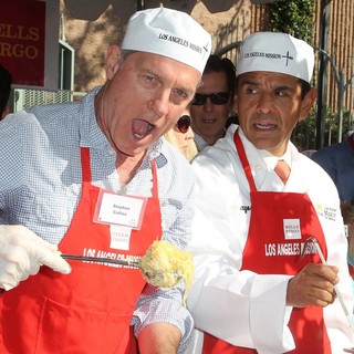 Stephen Collins, Antonio Villaraigosa in The Los Angeles Mission's Thanksgiving for Skid Row Homeless