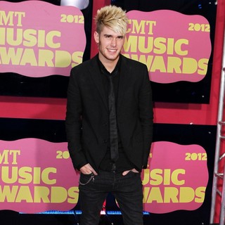 Colton Dixon in 2012 CMT Music Awards