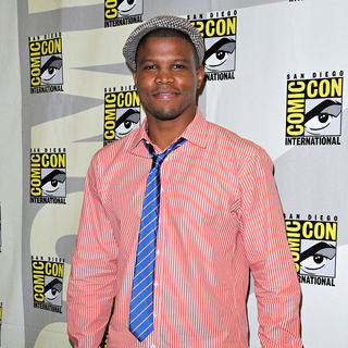 Sharif Atkins in Comic Con 2010 - Day 1 - 'White Collar' Photocall