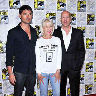 Karl Urban, Helen Mirren, Bruce Willis in Comic Con 2010 - Day 1 - 'Red' Photocall