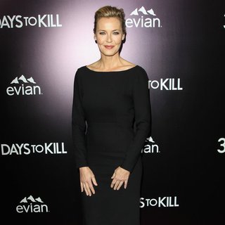 3 Days to Kill Premiere - Red Carpet Arrivals