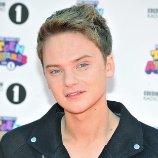 BBC Radio 1's Teen Awards 2012 - Arrivals
