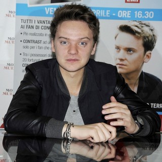 Conor Maynard in Conor Maynard Signs Copies of His Album Contrast and Meets Fans