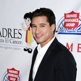 Mario Lopez in Padres Contra El Cancer's 25th Anniversary Gala - Arrivals