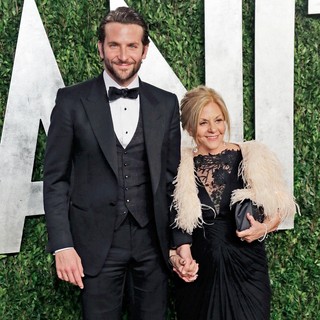 2013 Vanity Fair Oscar Party - Arrivals