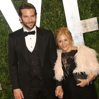 Bradley Cooper in 2013 Vanity Fair Oscar Party - Arrivals - cooper-campano-2013-vanity-fair-oscar-party-02