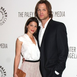Genevieve Cortese, Jared Padalecki in The Supernatural PaleyFest 2011