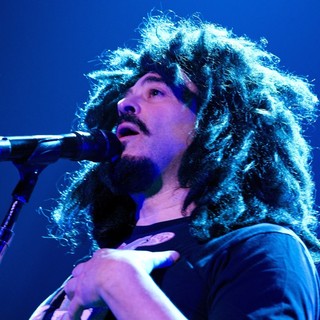 Counting Crows in Counting Crowes Perform Live - counting-crows-perform-live-01