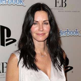 PlayStation Epic Halloween Bash - Arrivals