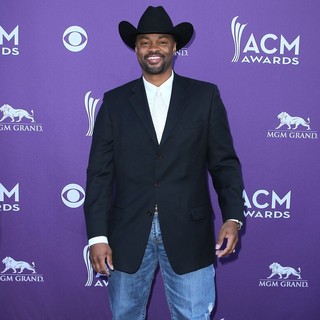 Cowboy Troy in 2012 ACM Awards - Arrivals