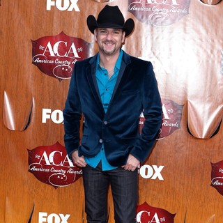 Craig Campbell in 2011 American Country Awards - Arrivals