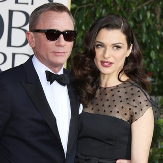Daniel Craig, Rachel Weisz in 70th Annual Golden Globe Awards - Arrivals