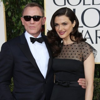 Daniel Craig, Rachel Weisz in 70th Annual Golden Globe Awards - Arrivals