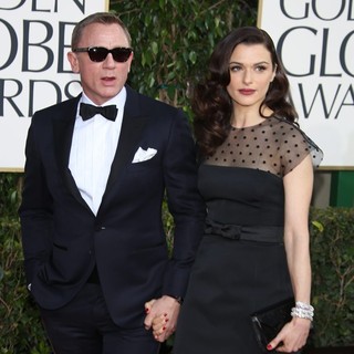 Daniel Craig, Rachel Weisz in 70th Annual Golden Globe Awards - Arrivals