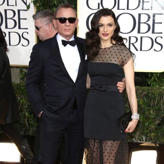 Daniel Craig, Rachel Weisz in 70th Annual Golden Globe Awards - Arrivals