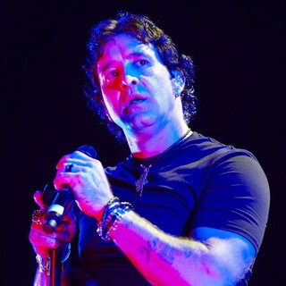 Scott Stapp, Creed in Creed Performing Live in Concert
