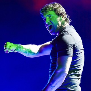 Scott Stapp, Creed in Creed Performing Live in Concert