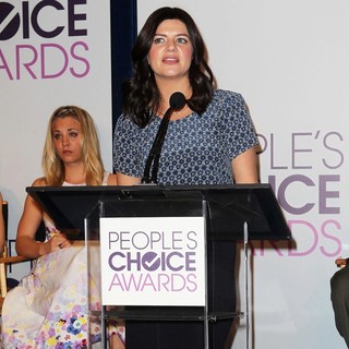 Kaley Cuoco, Casey Wilson in The 2013 People's Choice Awards Nominee Announcements