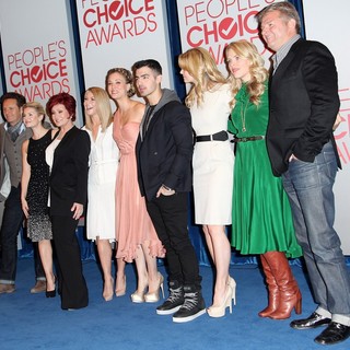Mark Burnett, Elisha Cuthbert, Sharon Osbourne, Julianne Hough, Kaley Cuoco, Joe Jonas, Jennifer Morrison, Busy Philipps, Fred Nelson in People's Choice Awards 2012 Nominations Press Conference