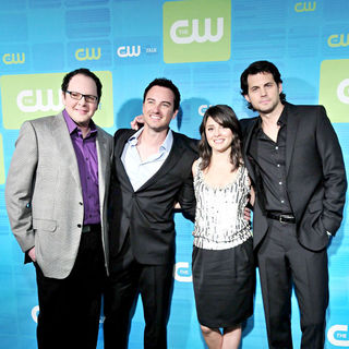 Shiri Appleby in 2010 The CW Network UpFront - Arrivals - cw_upfronts_0005_wenn5483955