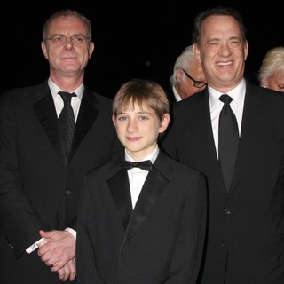 Stephen Daldry, Thomas Horn, Tom Hanks in The 23rd Annual Palm Springs International Film Festival Awards Gala - Arrivals