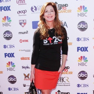 Dana Delany in Stand Up To Cancer 2012 - Arrivals - dana-delany-stand-up-to-cancer-2012-03