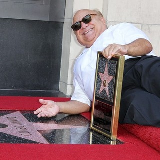 Danny DeVito in Danny DeVito Is Honoured with A Star on The Hollywood Walk of Fame