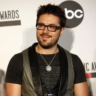 Danny Gokey in 2010 American Music Awards Nominations - danny-gokey-2010-american-music-awards-nominations-01