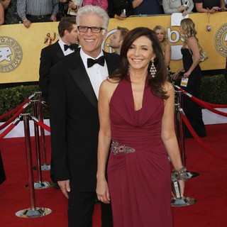 The 18th Annual Screen Actors Guild Awards - Arrivals