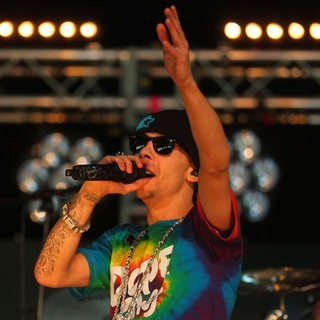 N-Dubz in BBC Radio 1's Hackney Weekend - Day 1 - dappy-hackney-weekend-day-1-08