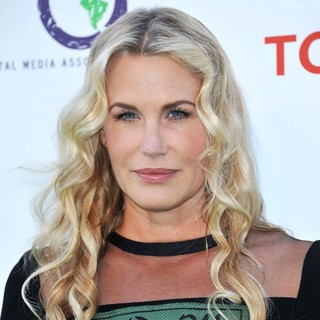 The 2011 Environmental Media Awards - Arrivals