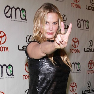 2012 Environmental Media Awards - Arrivals