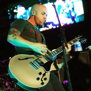 Chris Daughtry, DAUGHTRY in DAUGHTRY Perform Live at Citi Field
