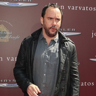 Dave Matthews in The 9th Annual John Varvatos Stuart House Benefit - dave-matthews-9th-annual-john-varvatos-stuart-house-benefit-02
