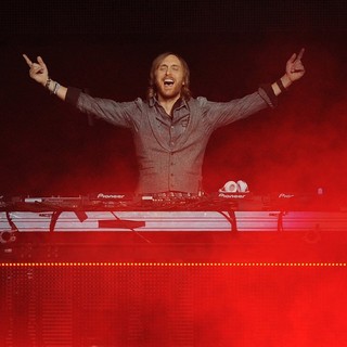 David Guetta in The Y100 Jingle Ball 2011
