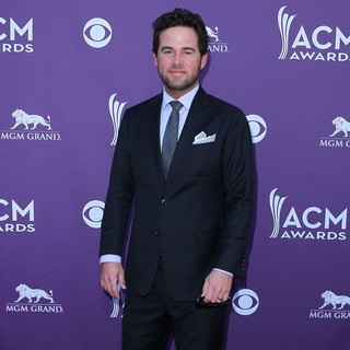 David Nail in 2012 ACM Awards - Arrivals