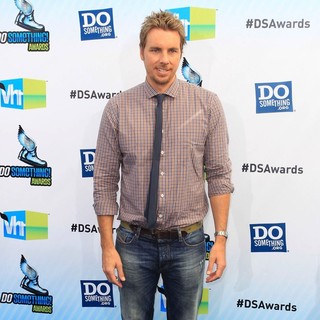 Dax Shepard in The DoSomething.org and VH1's 2012 Do Something Awards
