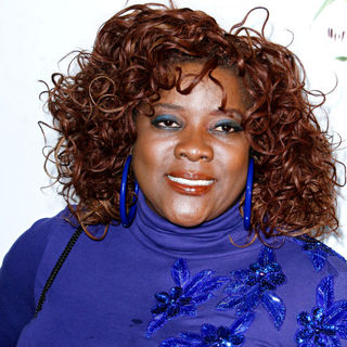 Loretta Devine in World Premiere of 'Death at a Funeral'