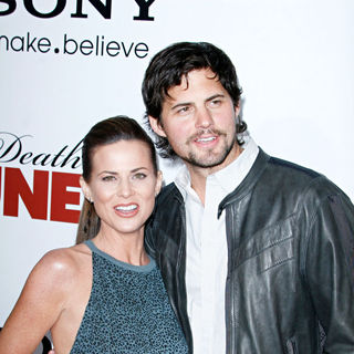 Julianne Morris, Kristoffer Polaha in World Premiere of 'Death at a Funeral'