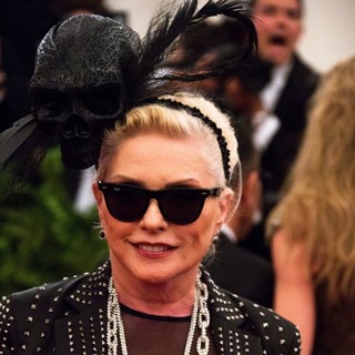 Blondie in PUNK: Chaos to Couture Costume Institute Gala - debbie-harry-chaos-to-couture-costume-institute-gala-01