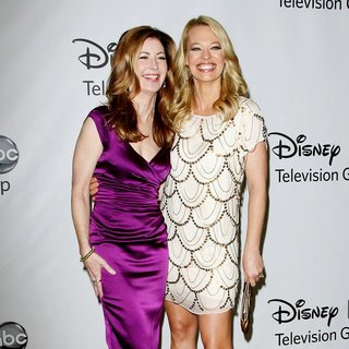 Jeri Ryan in 2011 Disney ABC Television Group Host Summer Press Tour - delany-ryan-2011-disney-abc-summer-press-tour-02